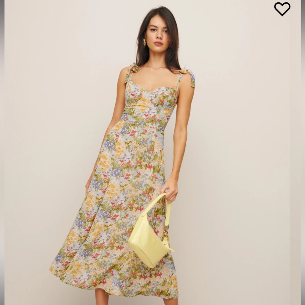 Reformation Nadira Dress in Size 2
Color - Countryside